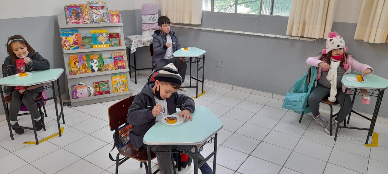 Bolo de cenoura – lição Ce - Ci - 2021 1 Bolo de cenoura – lição Ce - Ci - 2021 1