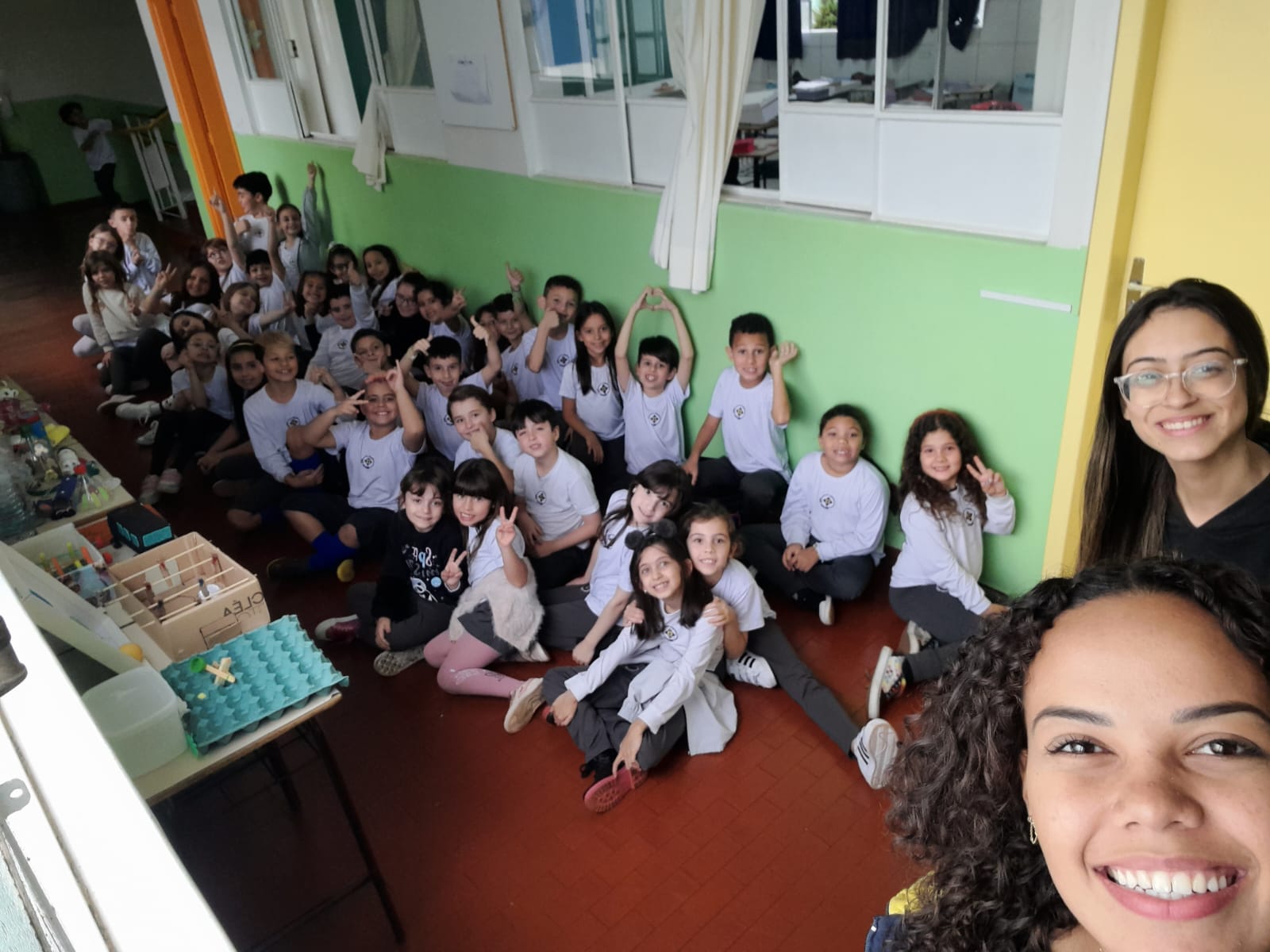 Brinquedos com materiais recicláveis - 2023 1