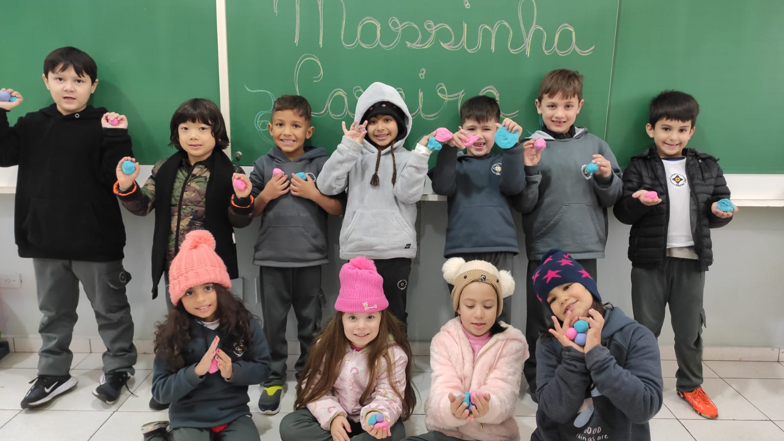 Confecção de um material escolar (Massinha) - 2023 4